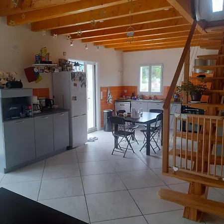 Nyaraló Maison Piscine *